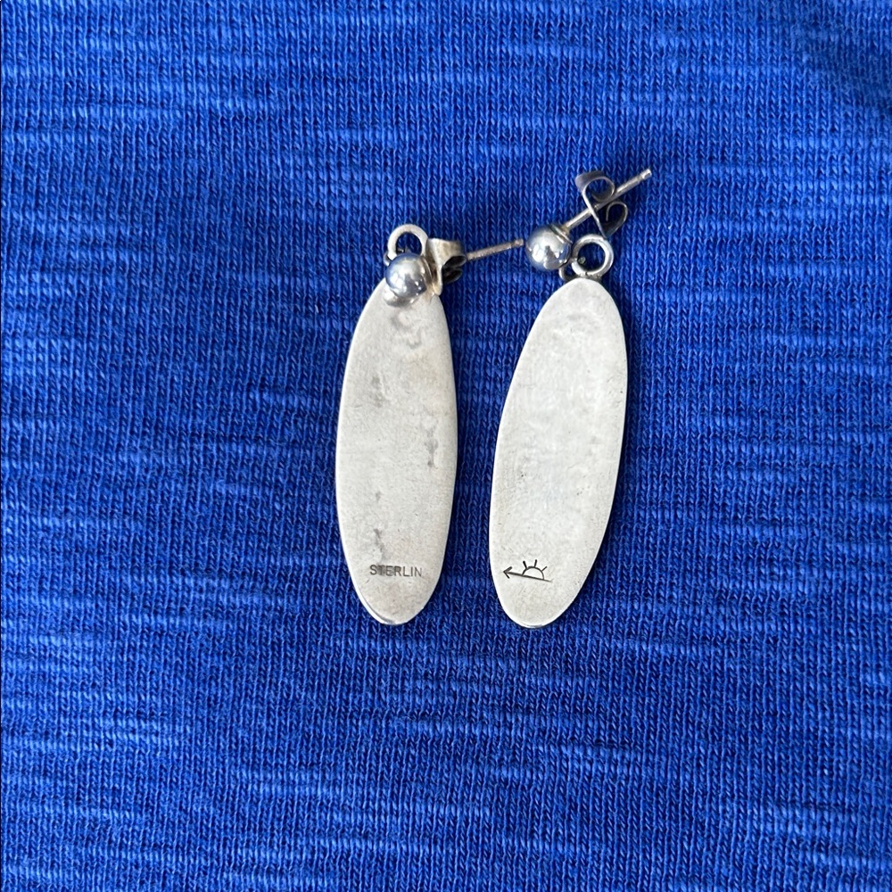 Hopi Sterling Silver Oval Earrings with Tribal Design - Picture 2 of 7
